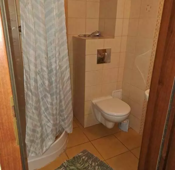 ホテル Ik Warmia  Pensjonat, Hostel