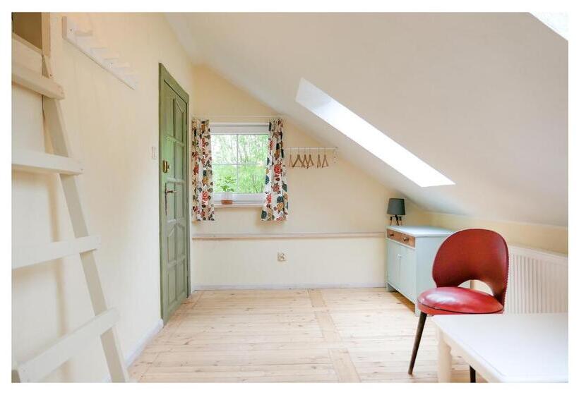 בית מלון כפרי Kozy I Róże