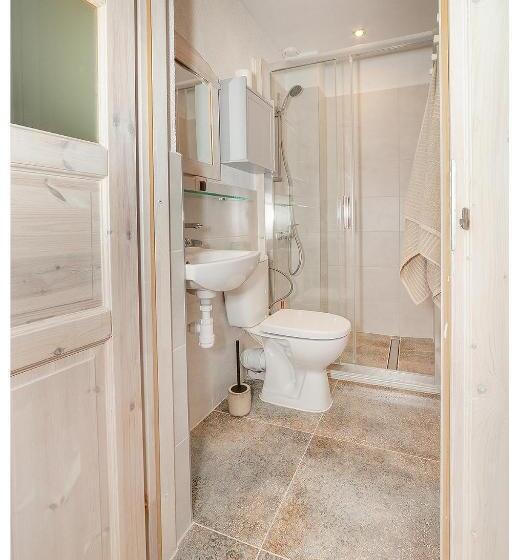 בית מלון כפרי Kozy I Róże