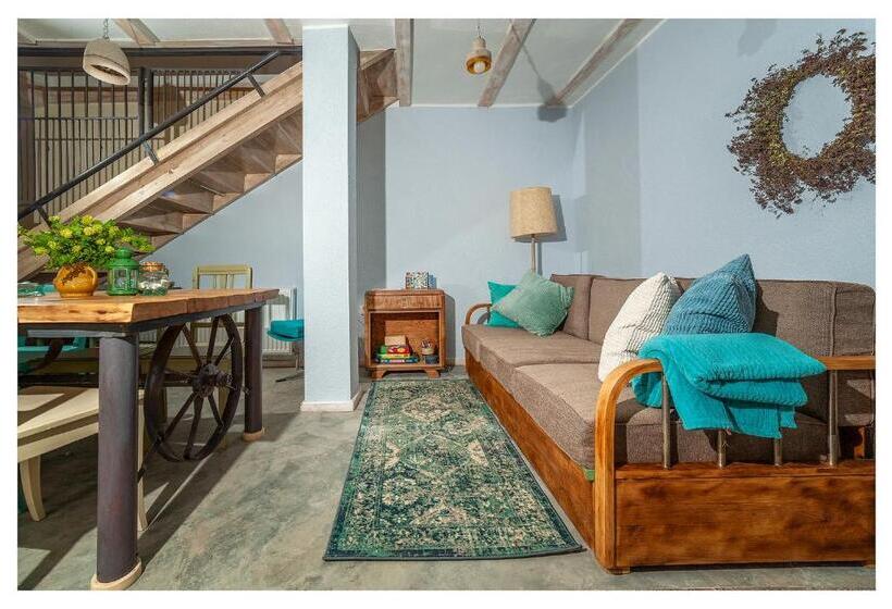 בית מלון כפרי Kozy I Róże