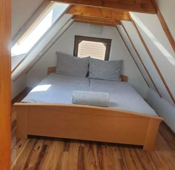 ペンション Apartamenty Krótka 3