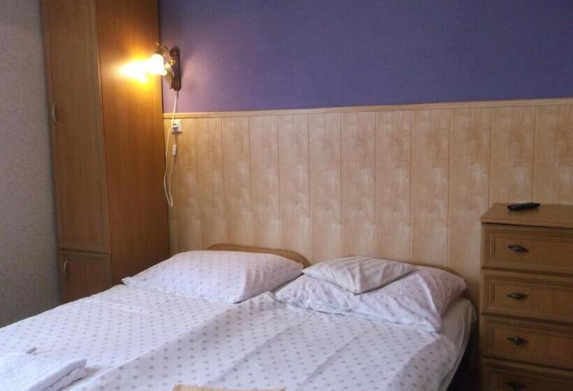 بنسيون Góściniec Iwona