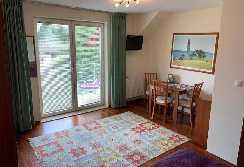 پانسیون Korab 2