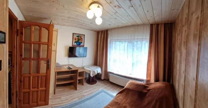 پانسیون Pokój Pod Lasem U Ewki