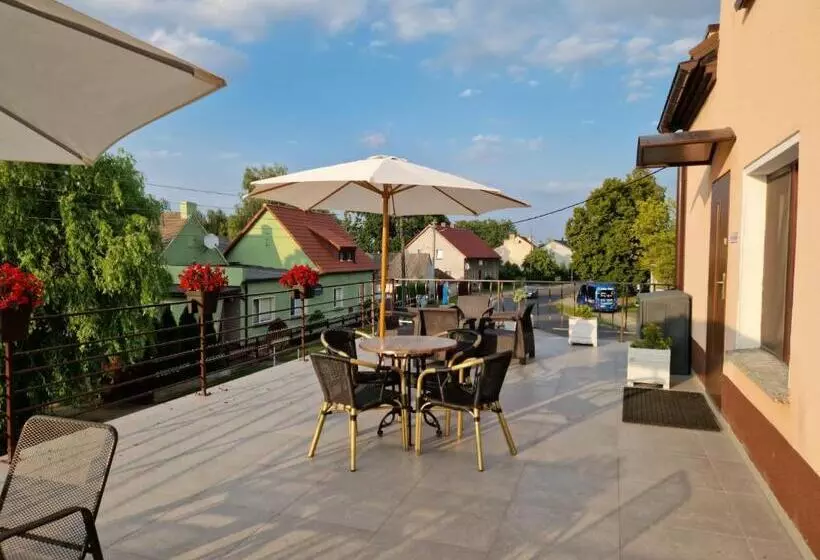 Majatalo Pokoje Gościnne Anna