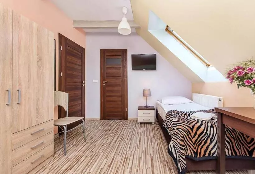 Majatalo Rysiówka Pokoje Gościnne