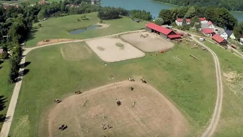 Pensjonat Kupperówka  Stadnina Koni Kolano