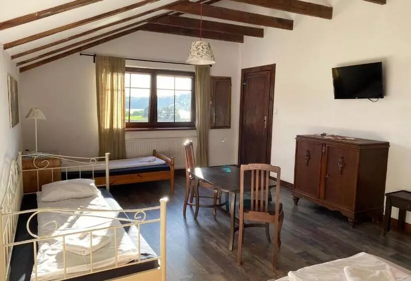 Pensjonat Kupperówka  Stadnina Koni Kolano