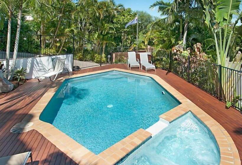 Bali Hai Apartments Noosa