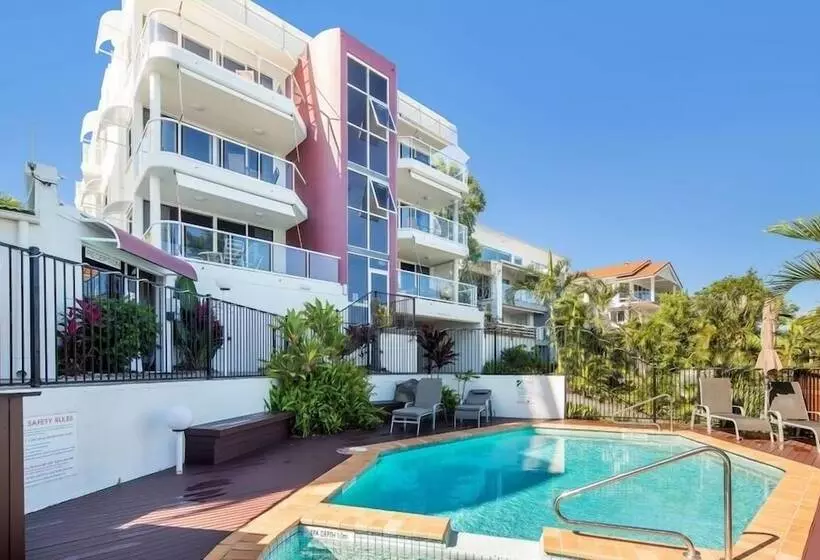 Bali Hai Apartments Noosa