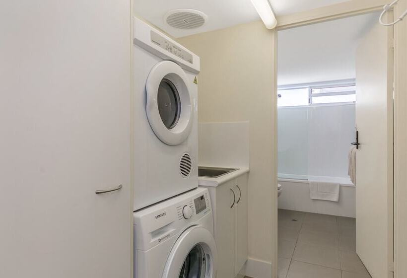 Bali Hai Apartments Noosa