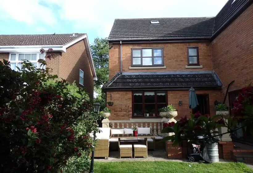 Bed and Breakfast Hay Lane Lodge