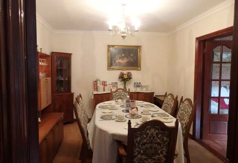 Bed and Breakfast Hay Lane Lodge