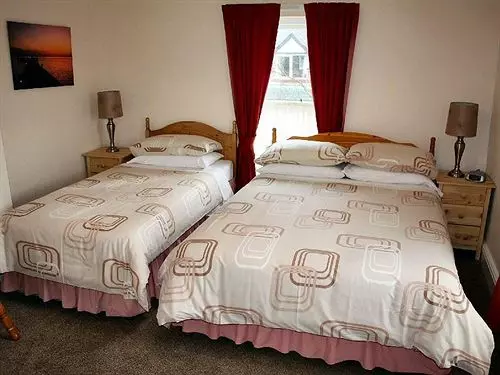 민박 Melbreak House