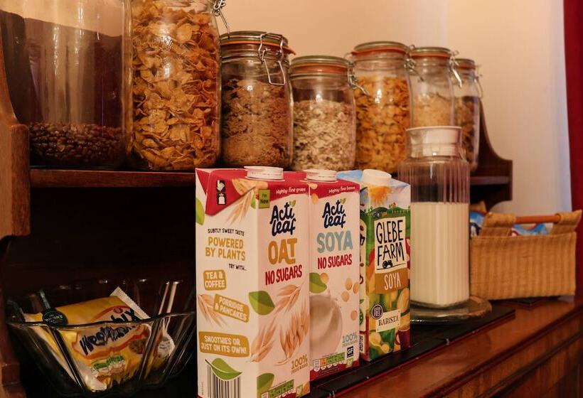 Bed and Breakfast Orchard House