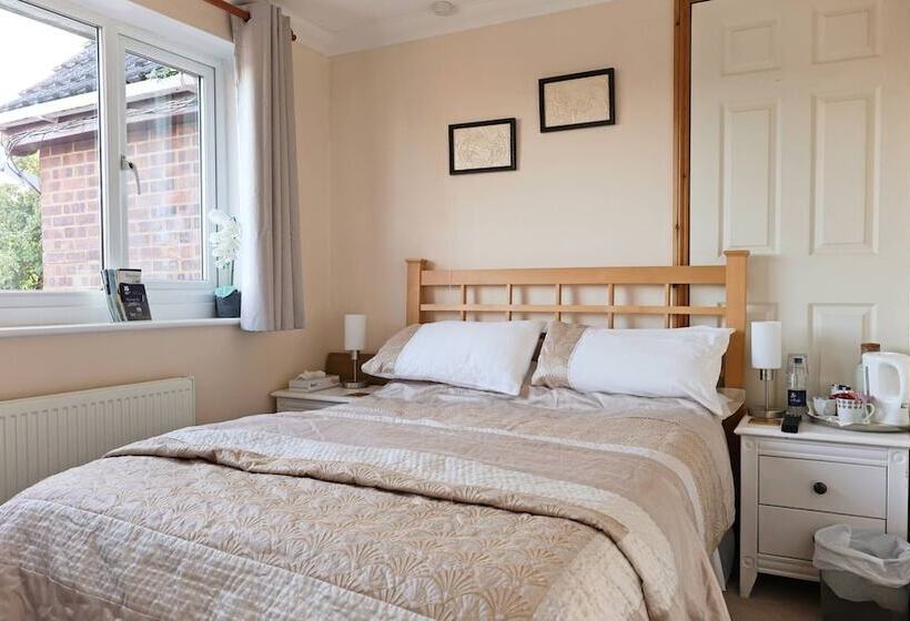 Bed and Breakfast Orchard House