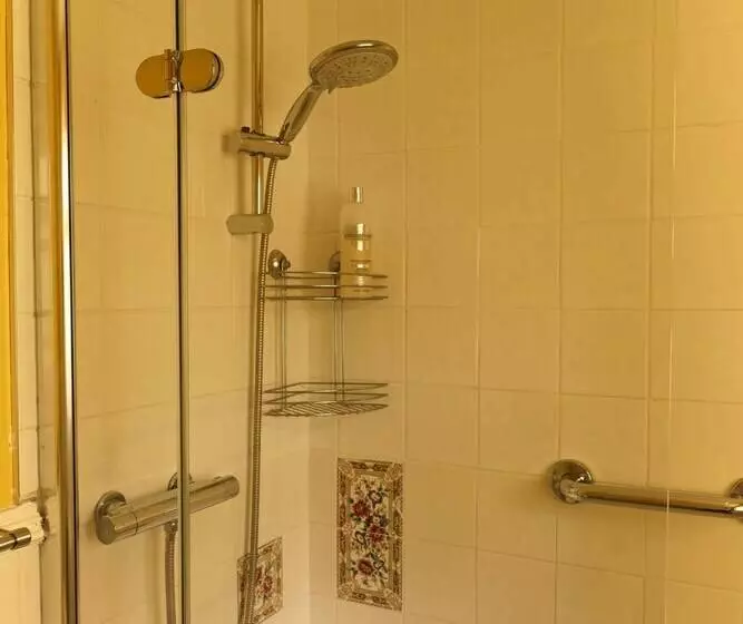 민박 Orchard House