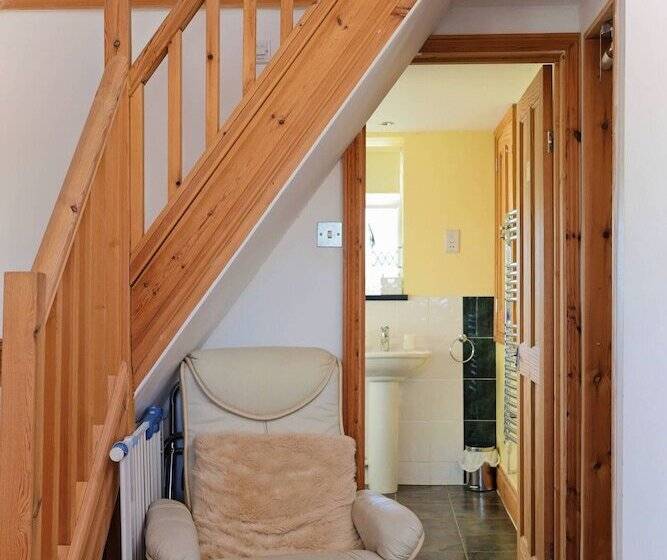 Bed and Breakfast Orchard House