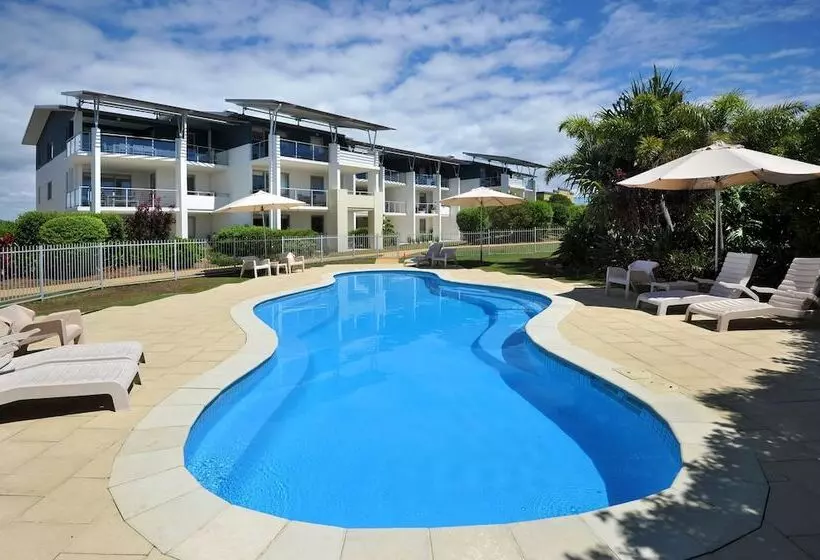 مبيت وإفطار Pacific Marina Apartments