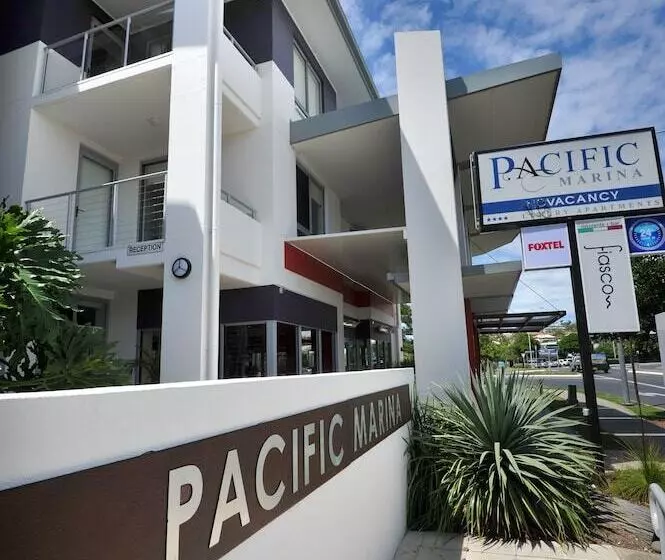 مبيت وإفطار Pacific Marina Apartments