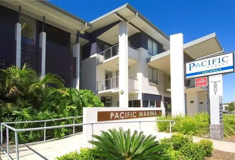 مبيت وإفطار Pacific Marina Apartments