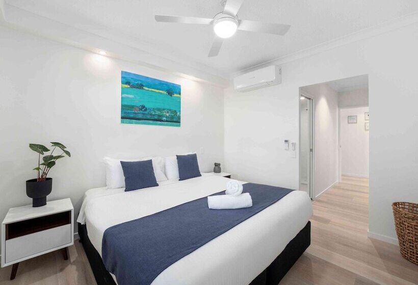 צימר Pacific Marina Apartments