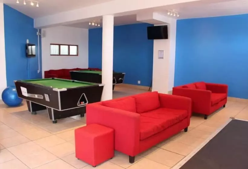 Club Mykonos Athenian Cascades