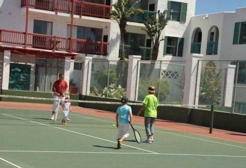 Club Mykonos Athenian Cascades