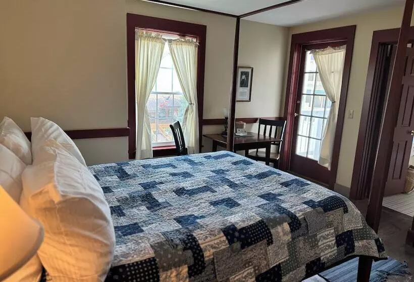 ホテル Artists Colony