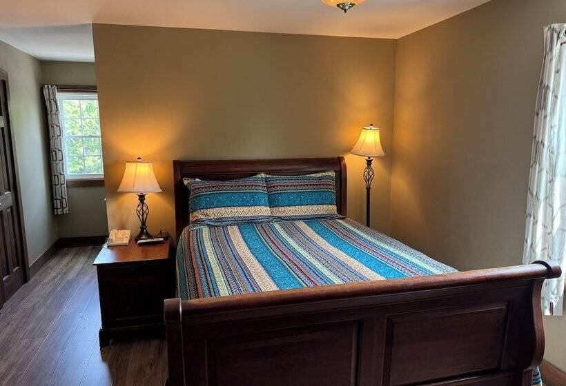 호텔 Artists Colony