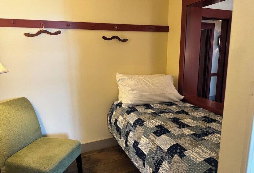 호텔 Artists Colony