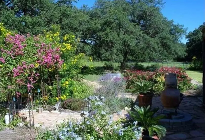 Otel The Crossroads Inn