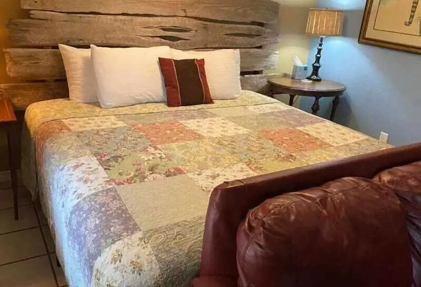 Otel The Crossroads Inn