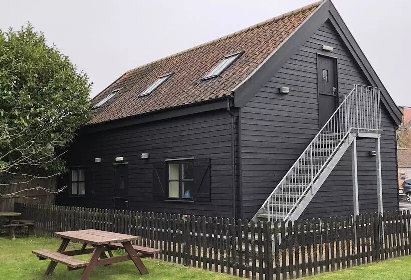 Otel The Cherry Tree