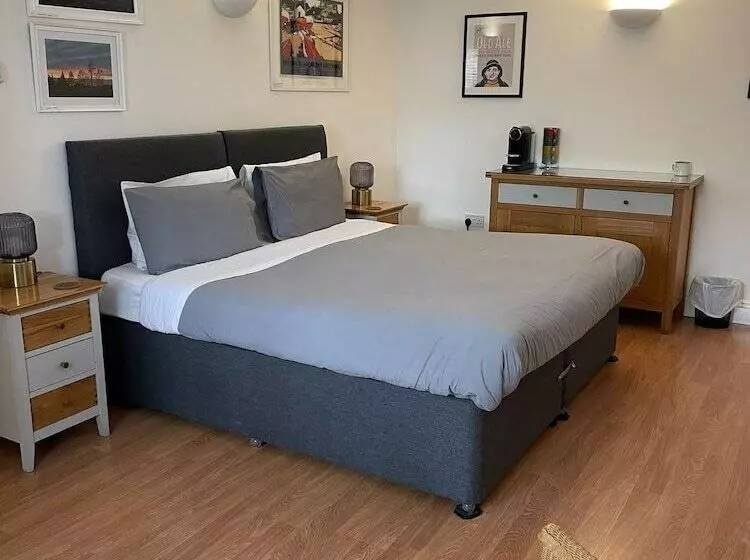 Otel The Cherry Tree