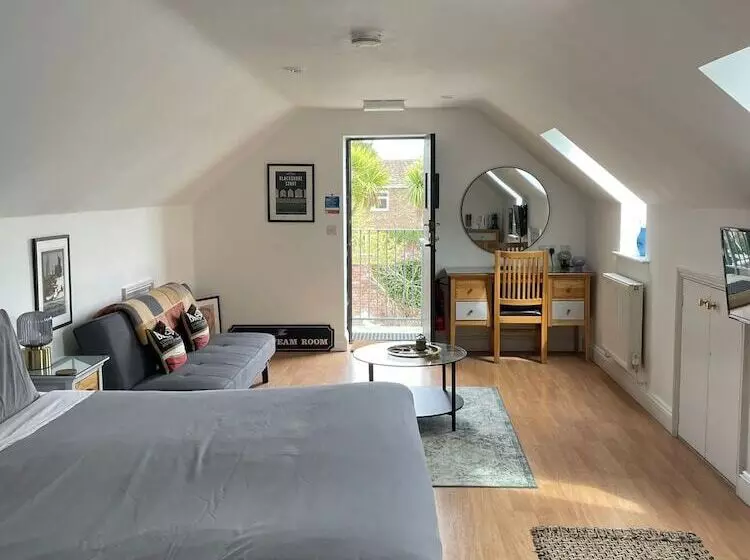 Otel The Cherry Tree