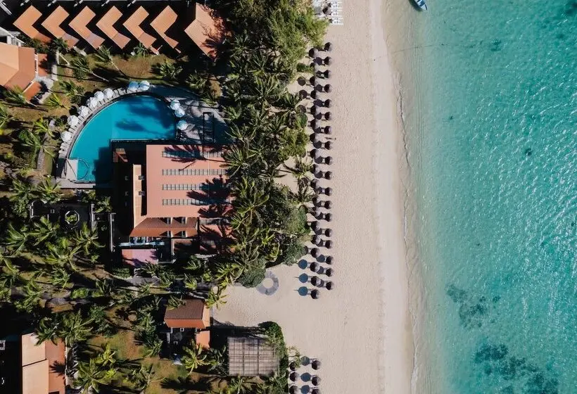 هتل Crystals Beach Resort Belle Mare, A Member Of Radisson Individuals