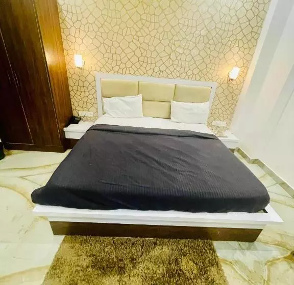 בית מלון כפרי Daawat Palace