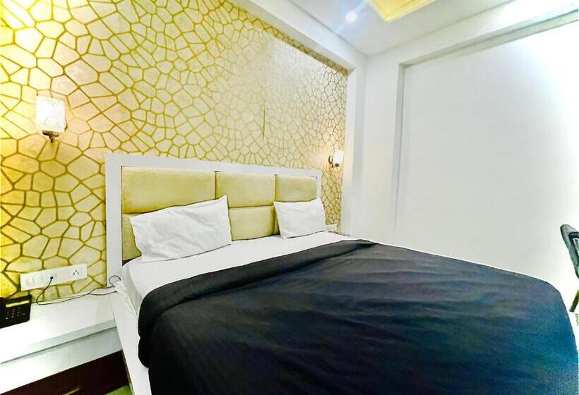 فندق Daawat Palace