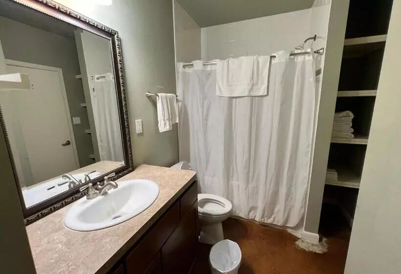 Hotell Painted Sky Inn