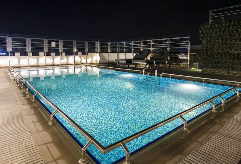 هتل Platinum Grand