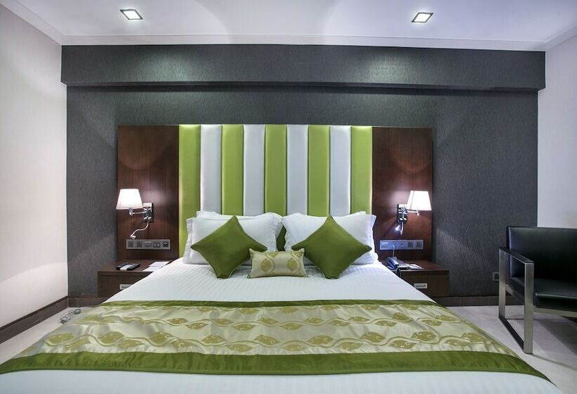 هتل Platinum Grand