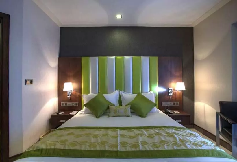 هتل Platinum Grand