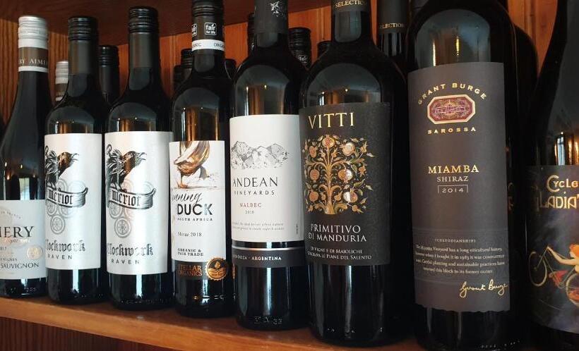 酒店 The George Inn