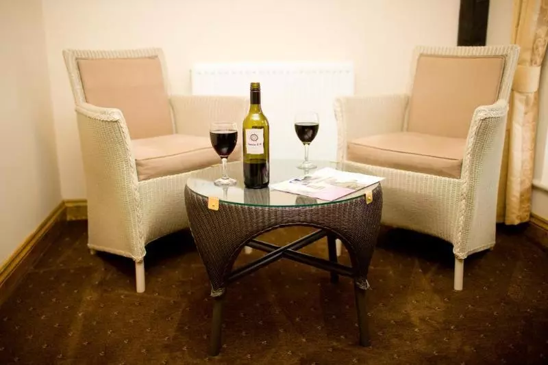 בית מלון כפרי The King William Iv Country Inn & Restaurant