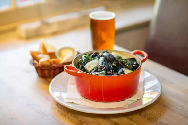 בית מלון כפרי The King William Iv Country Inn & Restaurant