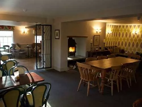 فندق The White Hart Inn