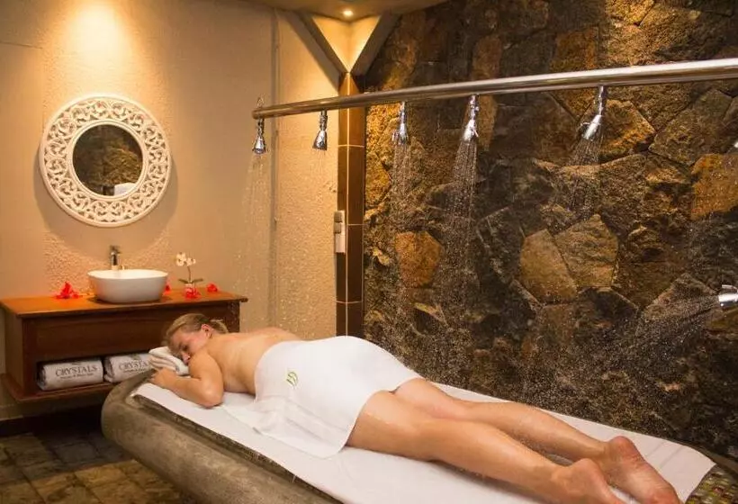 هتل Crystals Beach Resort Belle Mare, A Member Of Radisson Individuals