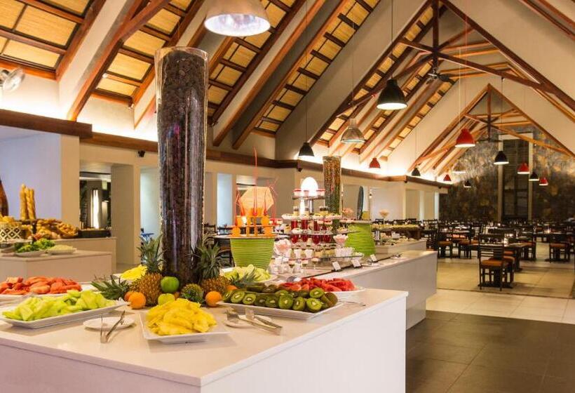 Otel Crystals Beach Resort Belle Mare, A Member Of Radisson Individuals