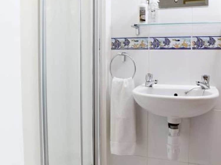 پانسیون Abbotsford Guest House